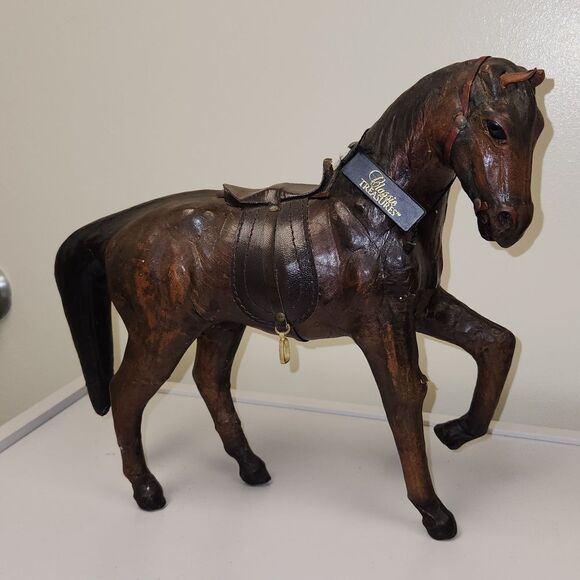 Classic Treasures Leather Wraped Horse - Picture 1 of 17